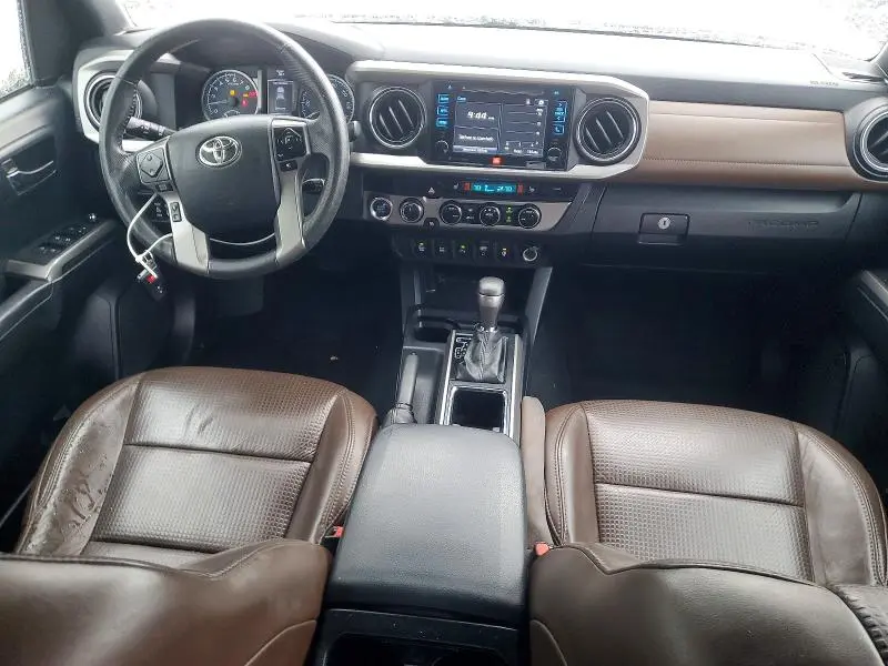 2017 TOYOTA TACOMA LIMITED  