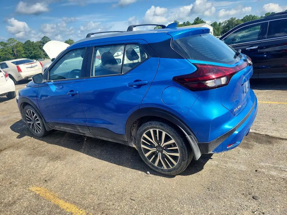 2024 NISSAN KICKS SV  