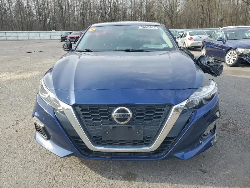 2019 NISSAN ALTIMA S  