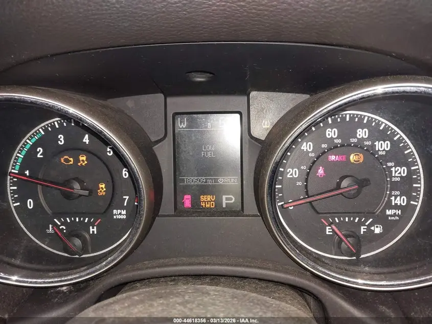 2011 JEEP GRAND CHEROKEE LAREDO