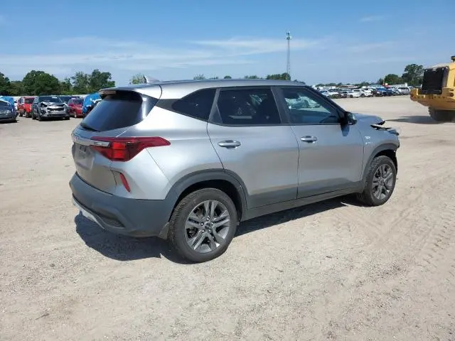2023 KIA SELTOS LX  