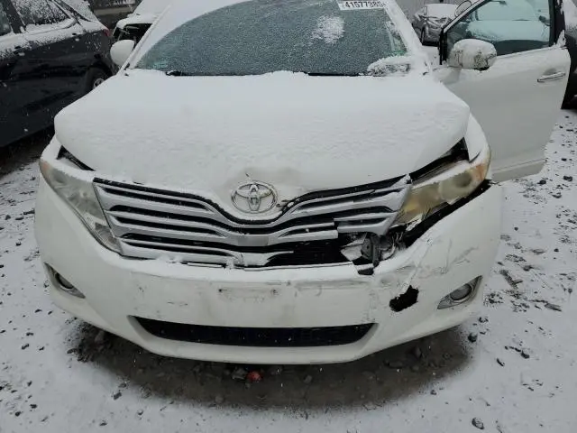 2011 TOYOTA VENZA   