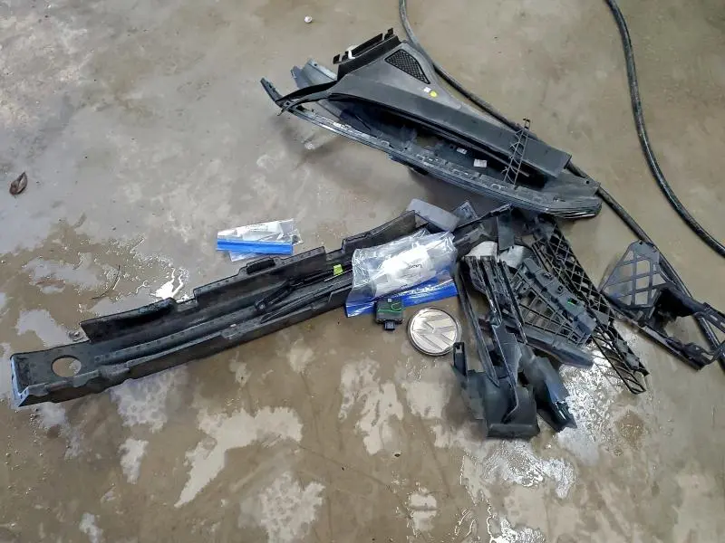 2017 VOLKSWAGEN PASSAT R-LINE  