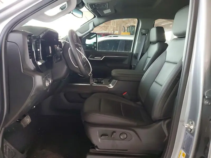 2025 GMC SIERRA K2500 SLT  