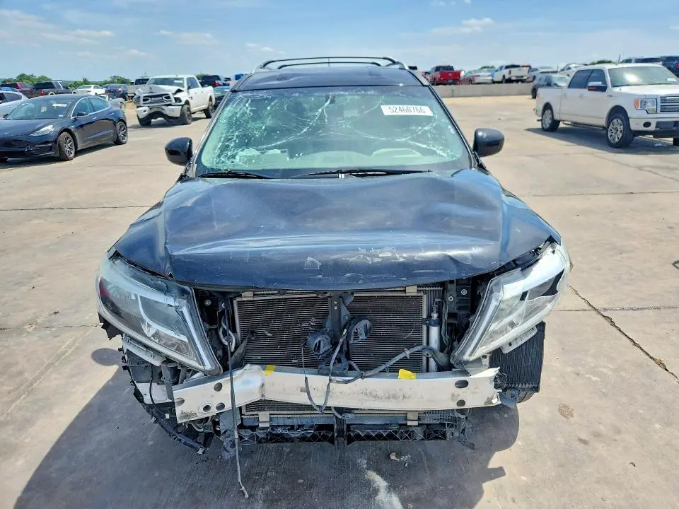 2014 NISSAN PATHFINDER SV  