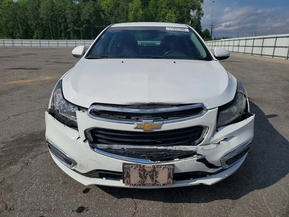 2015 CHEVROLET CRUZE LT  