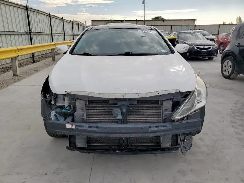 2012 HYUNDAI SONATA SE  