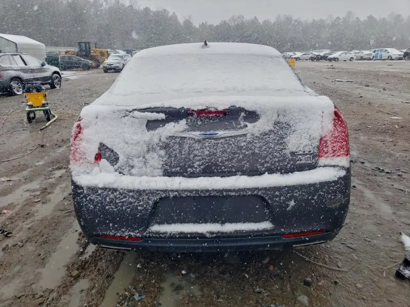 2018 CHRYSLER 300 LIMITED  