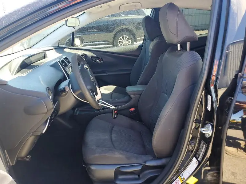 2017 TOYOTA PRIUS TWO  