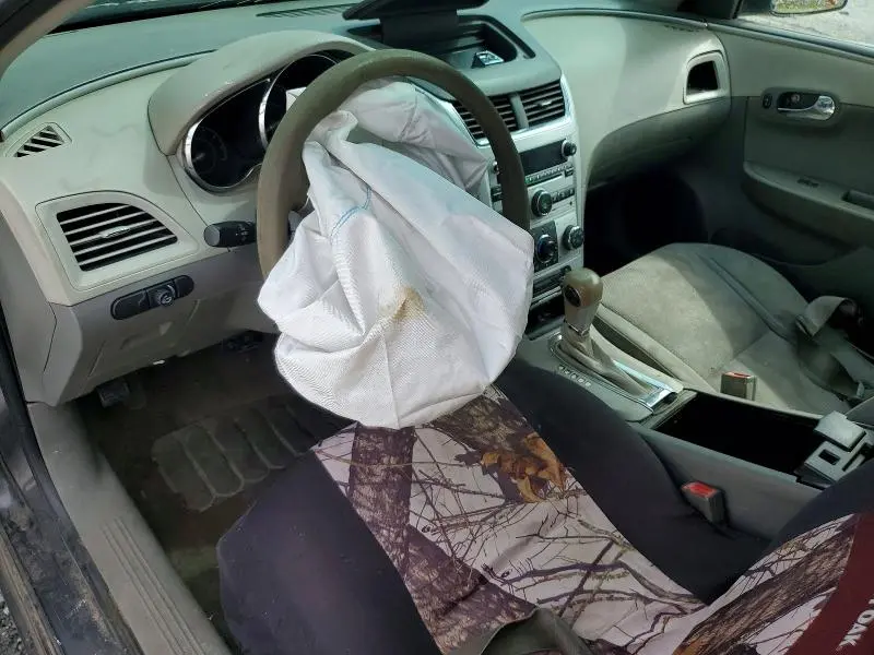 2011 CHEVROLET MALIBU LS  