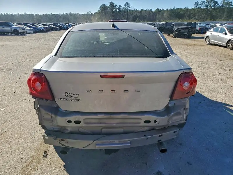 2014 DODGE AVENGER SE  