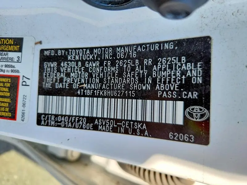 2017 TOYOTA CAMRY SE  