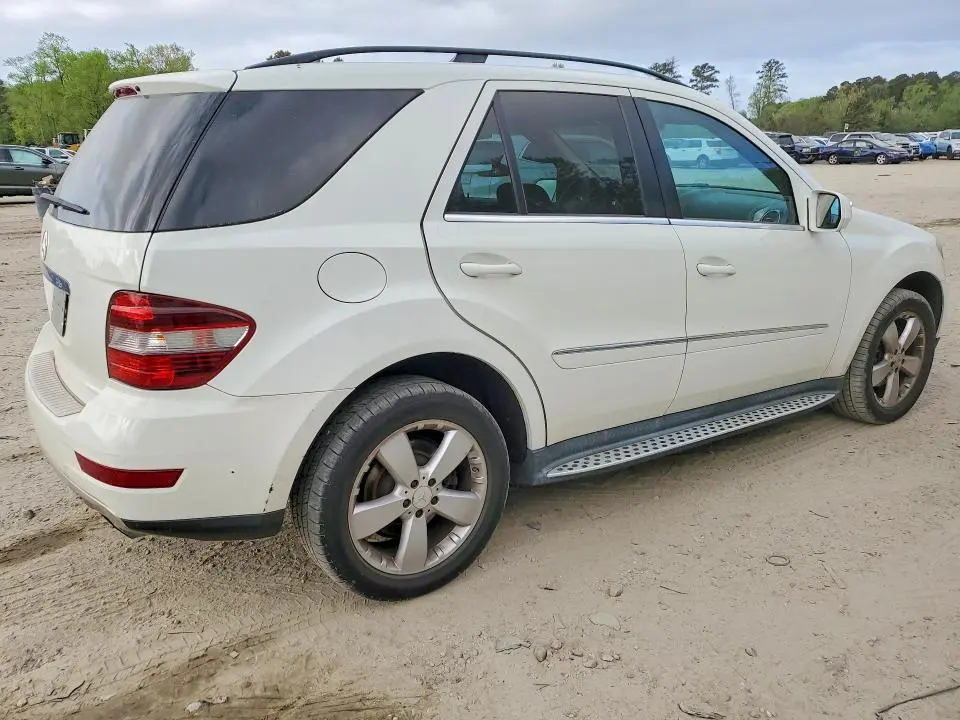 2010 MERCEDES-BENZ ML 350  