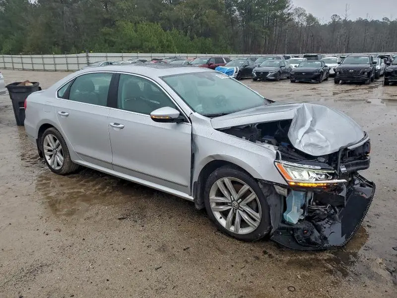2016 VOLKSWAGEN PASSAT SEL  