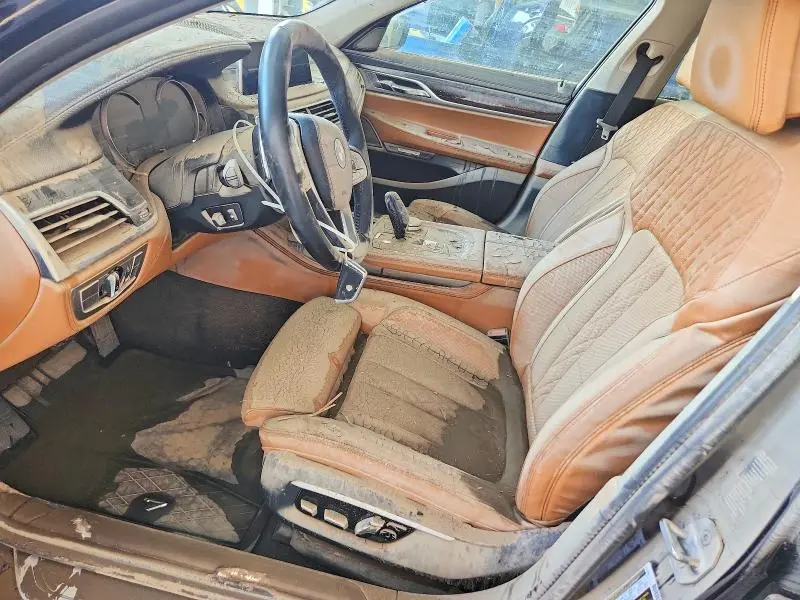 2016 BMW 750 XI  
