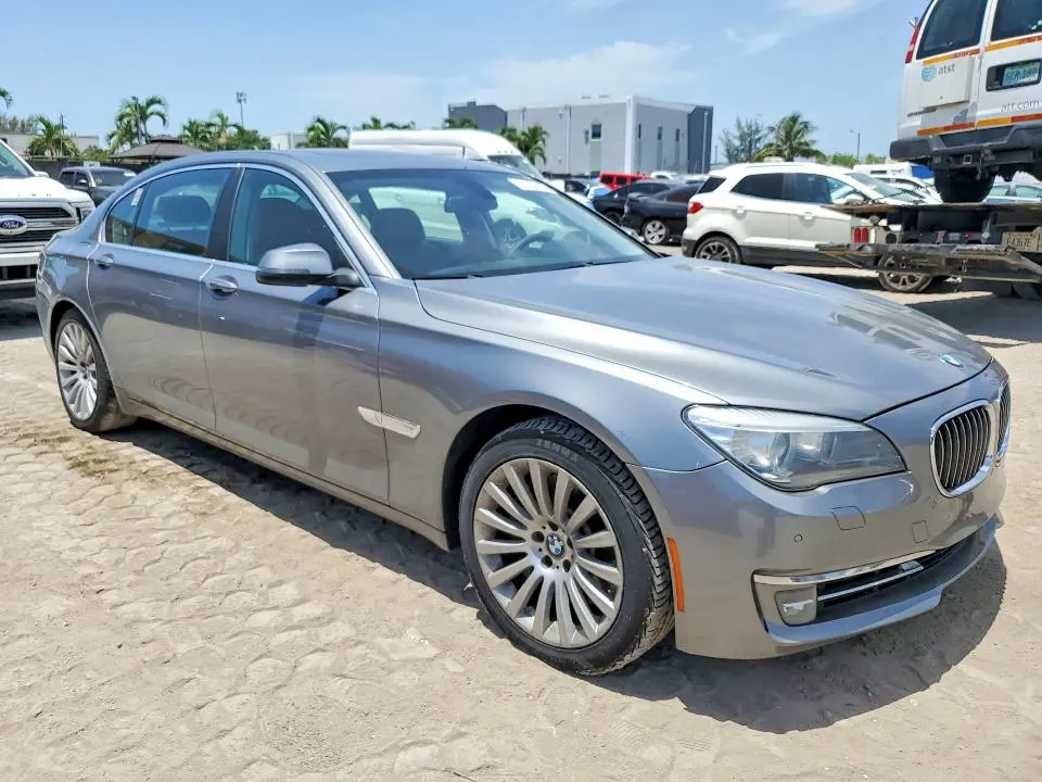 2013 BMW 750 LI  