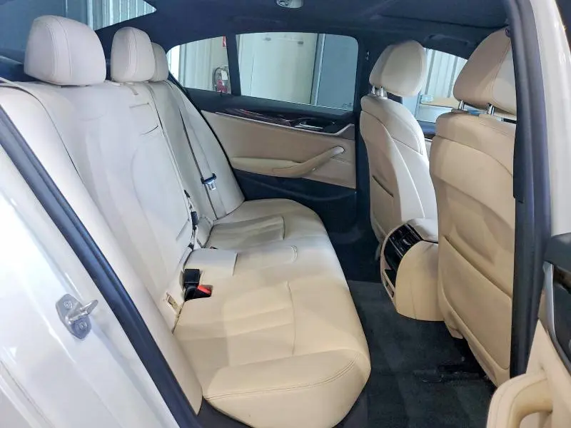 2018 BMW 530 XI  