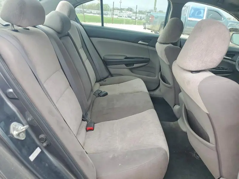 2010 HONDA ACCORD LX  