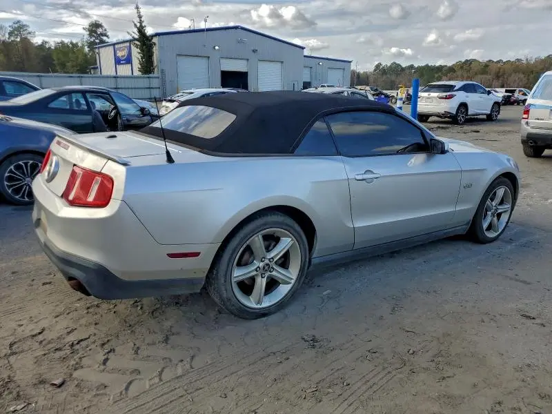 2011 FORD MUSTANG GT  