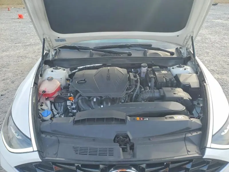 2022 HYUNDAI SONATA SEL  