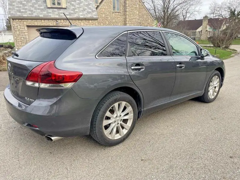 2013 TOYOTA VENZA XLE  