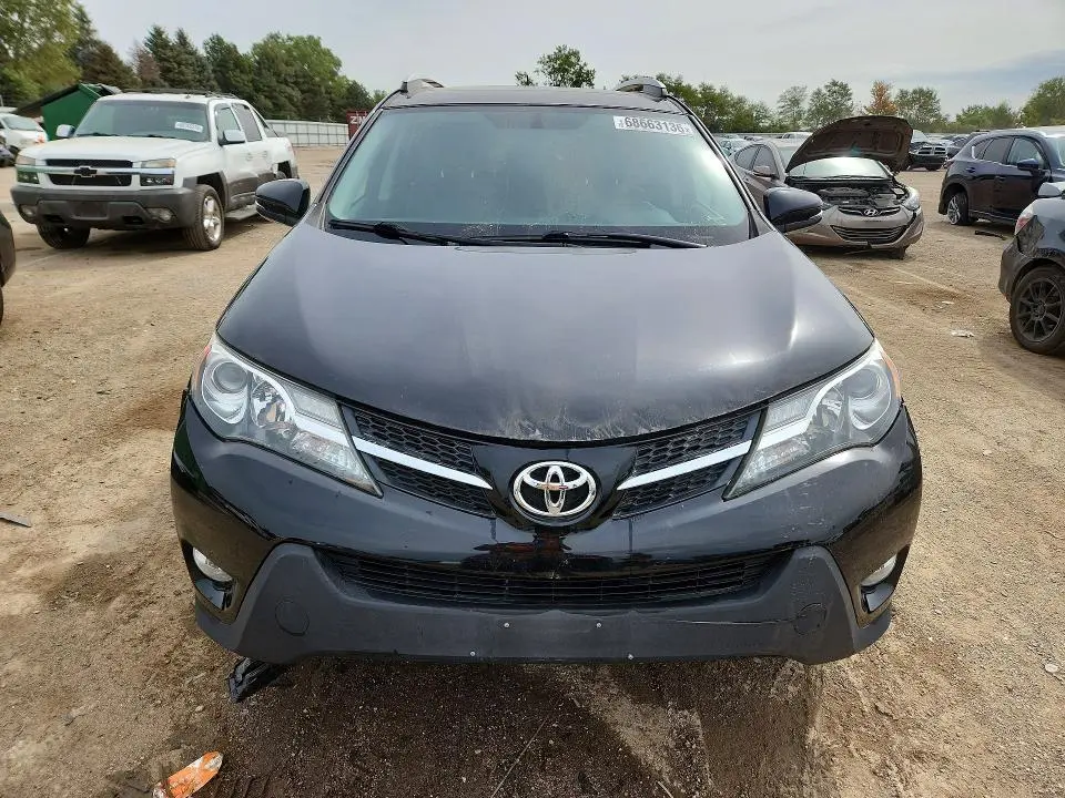 2015 TOYOTA RAV4 LIMITED  