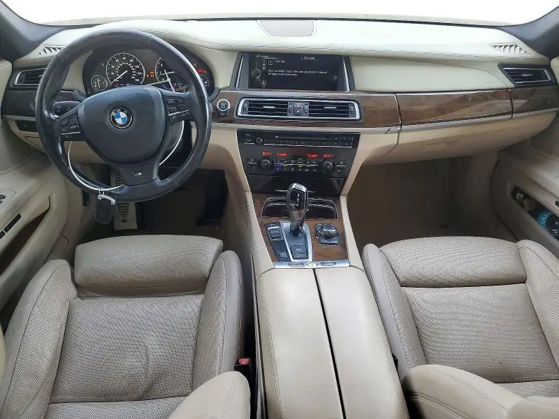 2013 BMW 750 I  