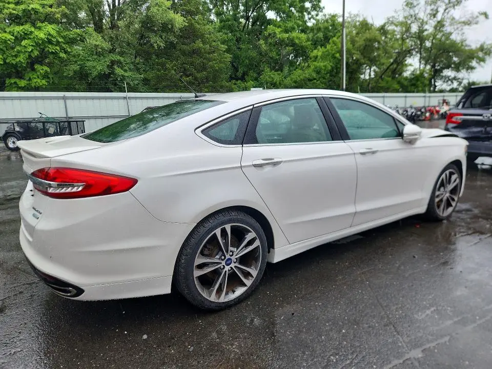 2017 FORD FUSION TITANIUM  