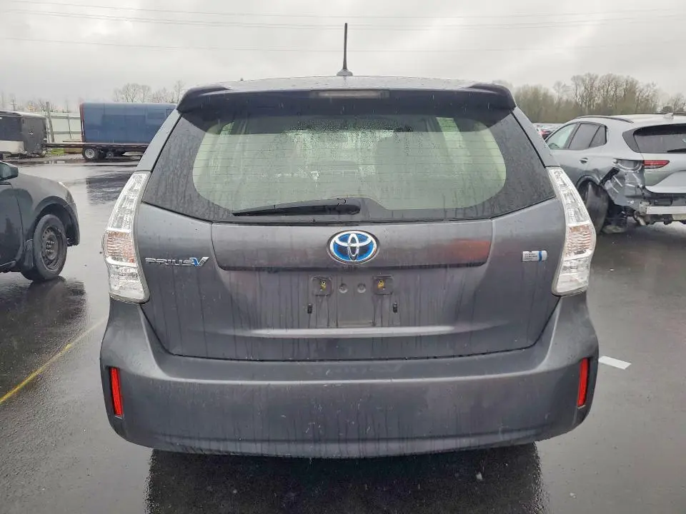 2012 TOYOTA PRIUS V THREE  