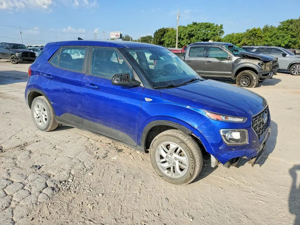 2021 HYUNDAI VENUE SE  