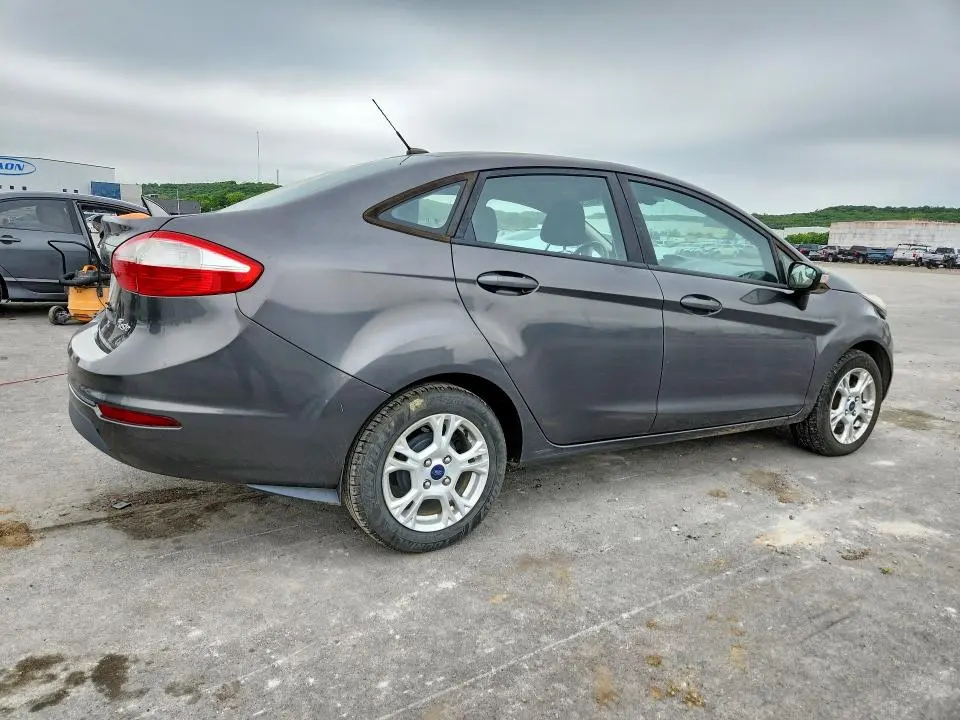2016 FORD FIESTA SE  