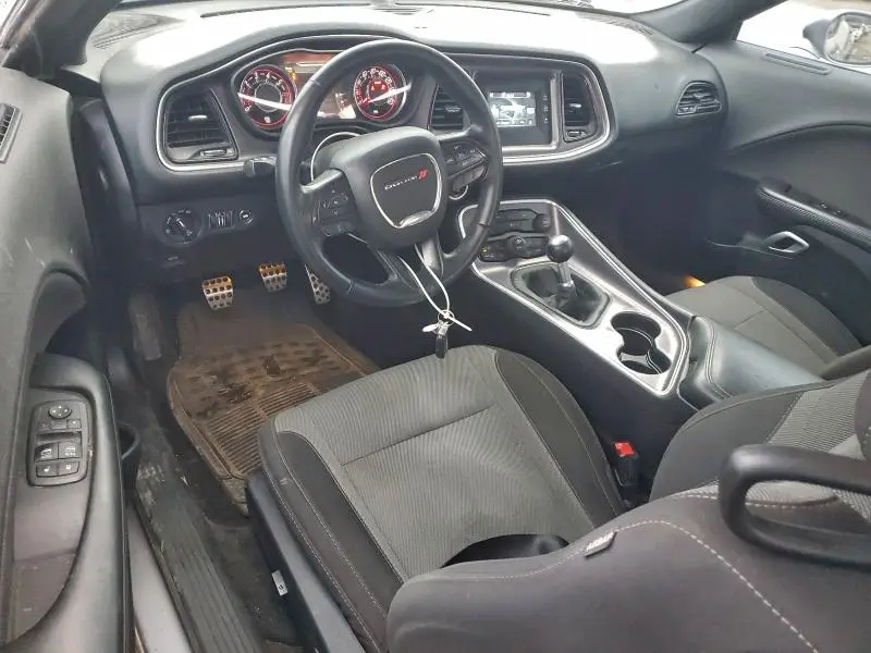 2015 DODGE CHALLENGER SXT  