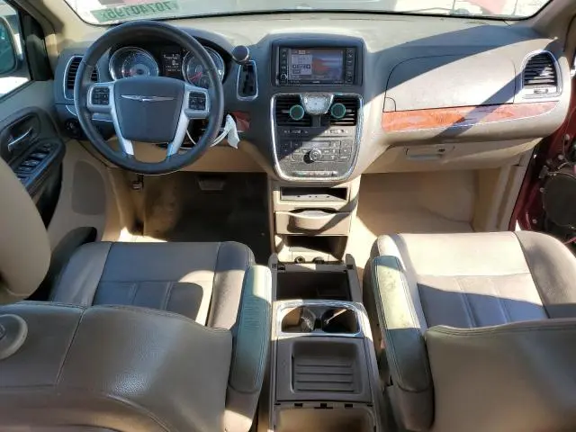2013 CHRYSLER TOWN & COUNTRY TOURING  