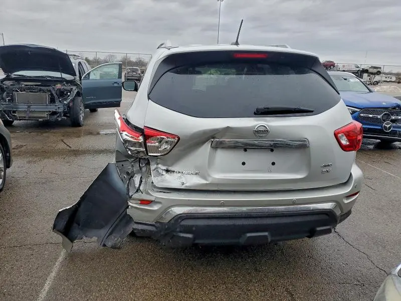 2018 NISSAN PATHFINDER S  