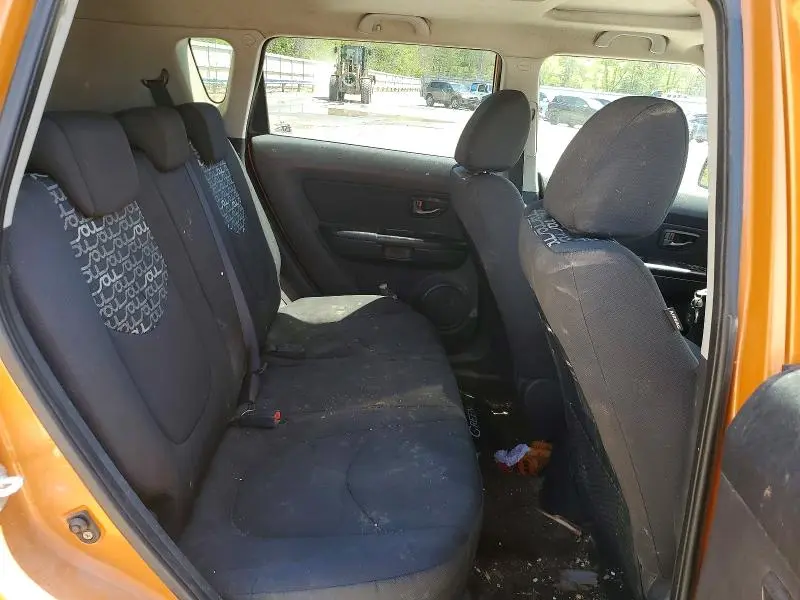 2010 KIA SOUL +  