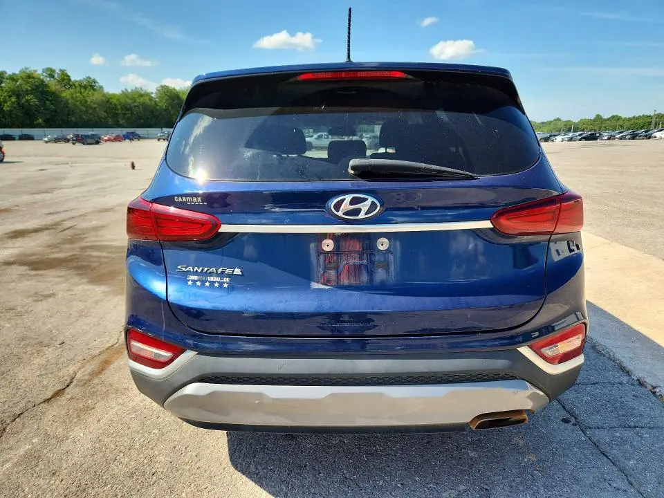 2019 HYUNDAI SANTA FE SE  