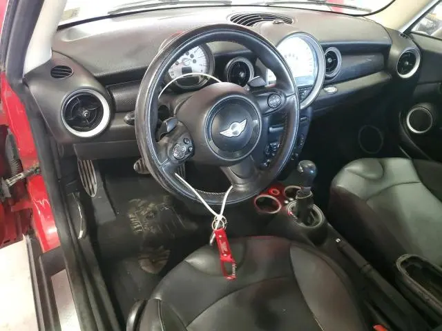 2013 MINI COOPER S