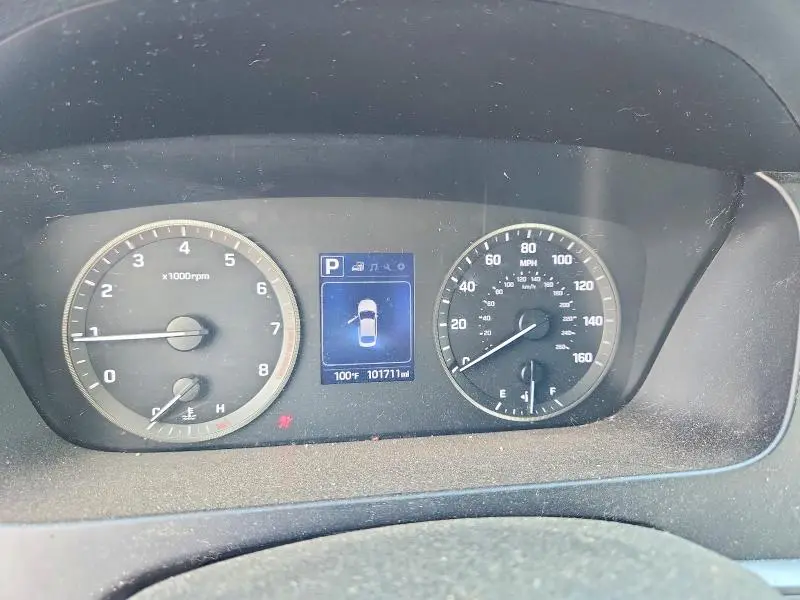 2017 HYUNDAI SONATA SE  