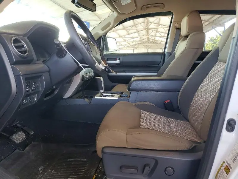 2021 TOYOTA TUNDRA SR5  