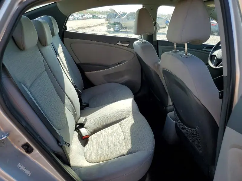 2015 HYUNDAI ACCENT GLS  