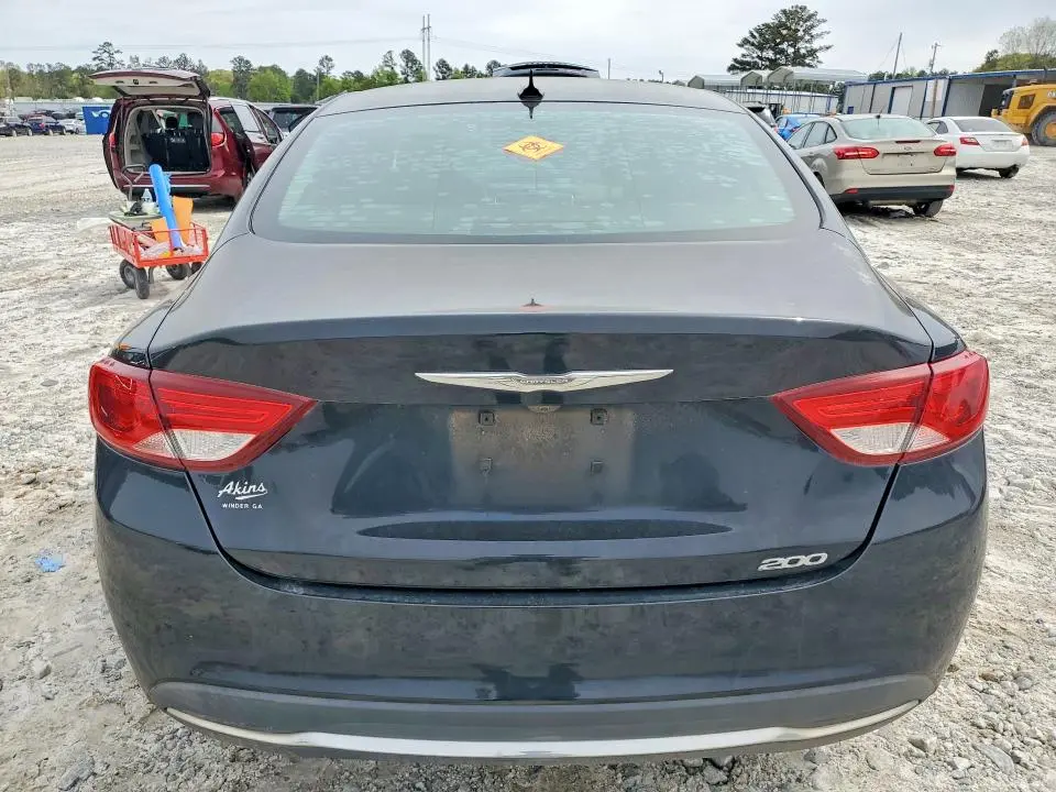 2015 CHRYSLER 200 LIMITED  