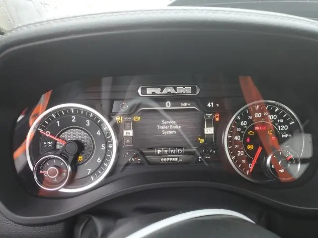 2024 RAM 1500 LARAMIE
