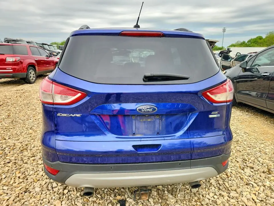 2015 FORD ESCAPE SE  