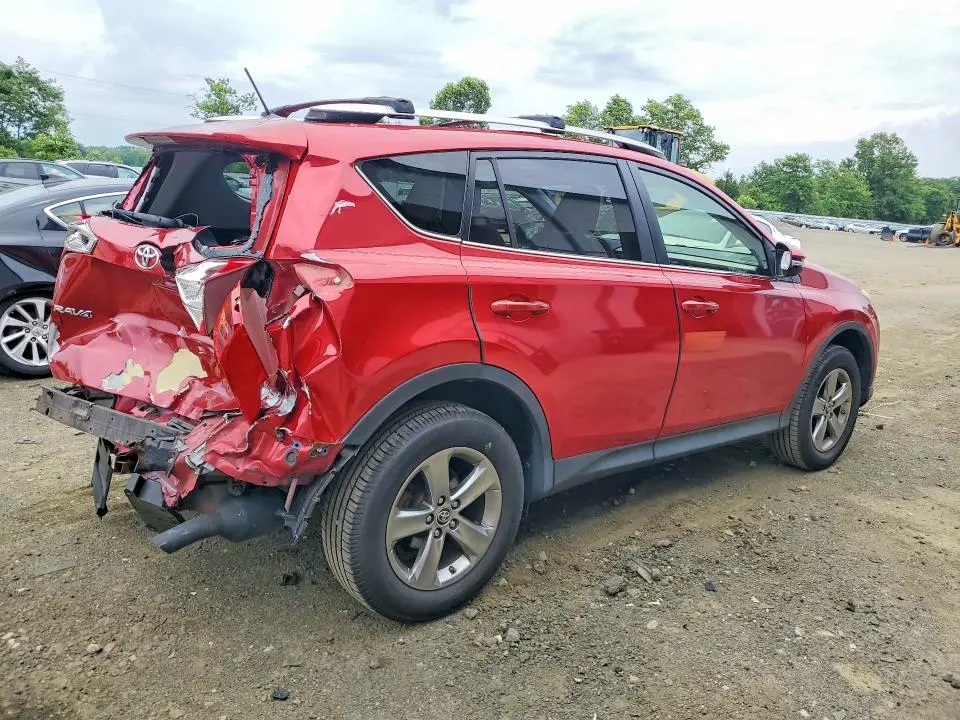 2015 TOYOTA RAV4 XLE  