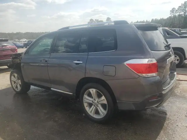 2013 TOYOTA HIGHLANDER LIMITED  