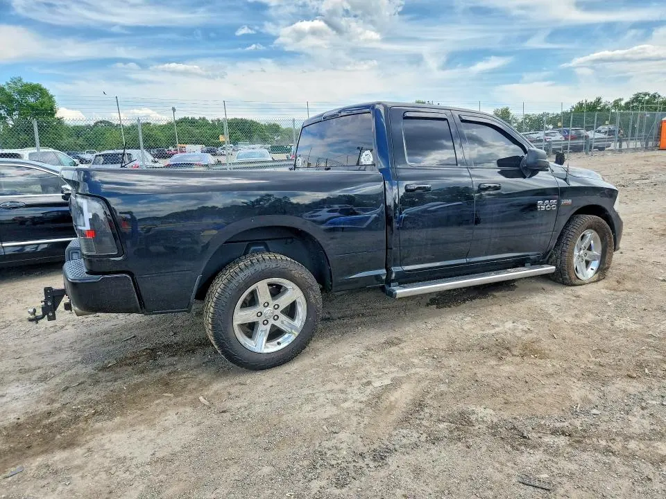 2015 RAM 1500 ST  