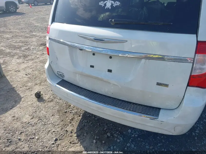2014 CHRYSLER TOWN & COUNTRY TOURING