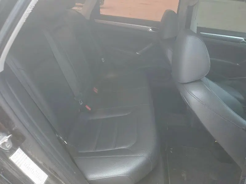 2018 VOLKSWAGEN PASSAT S  