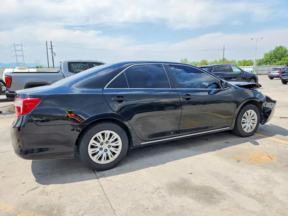 2014 TOYOTA CAMRY LE  