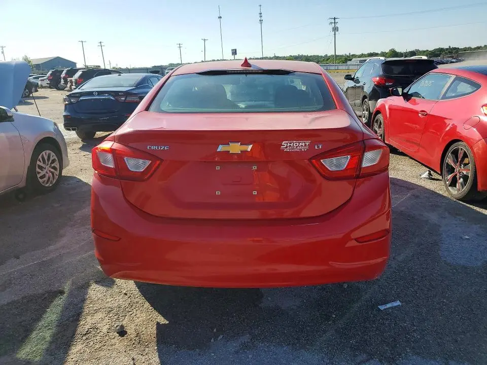 2016 CHEVROLET CRUZE LT  